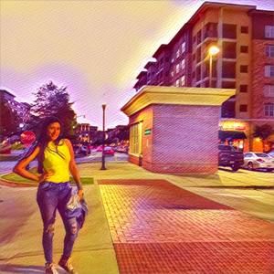 Meet your Posher, Beatriz